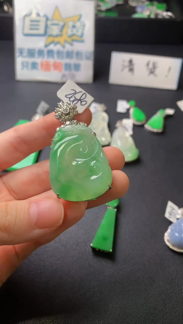 颈饰银S925镶嵌翡翠翡翠