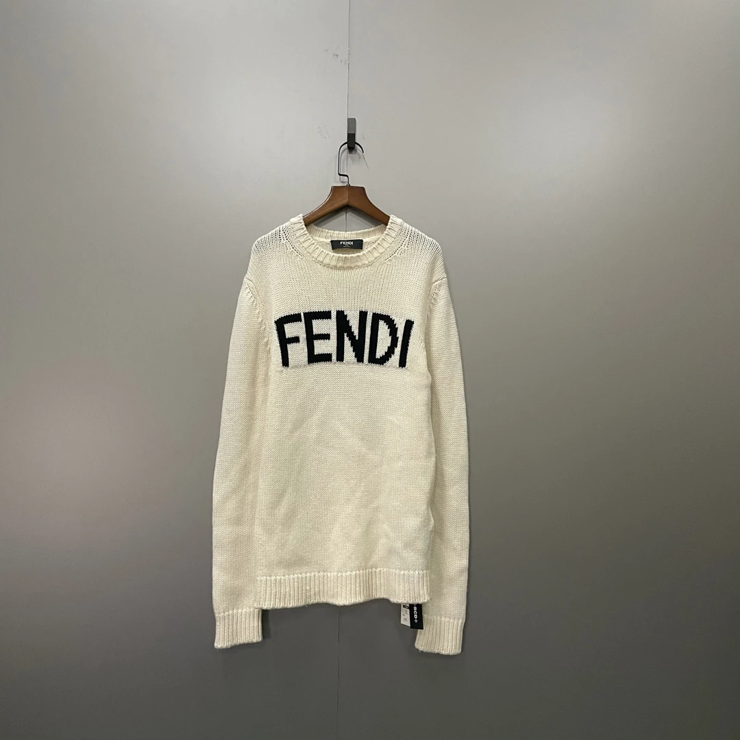 99新 FENDI/芬迪 潮奢 芬迪 上衣46码/bc55726