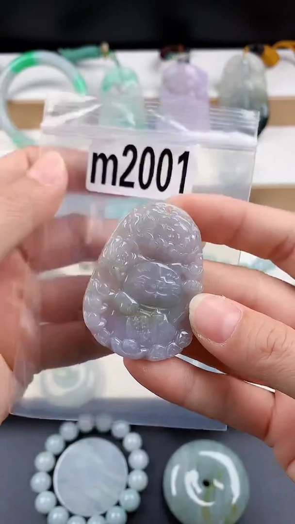 颈饰未镶嵌翡翠天然翡翠吊坠挂件