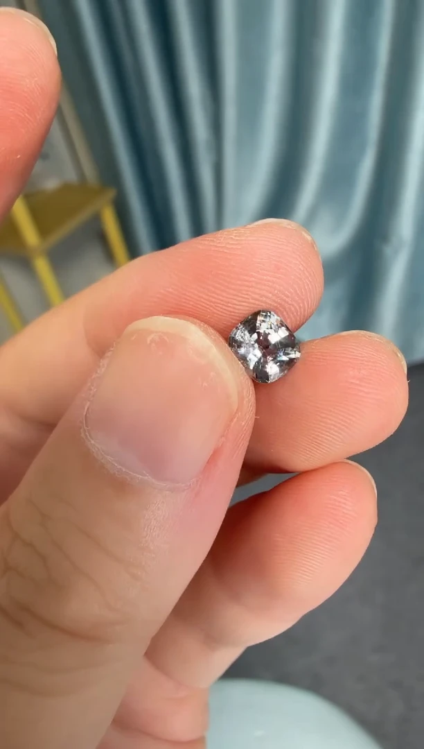 裸石未镶嵌尖晶石1ct-A693-1p