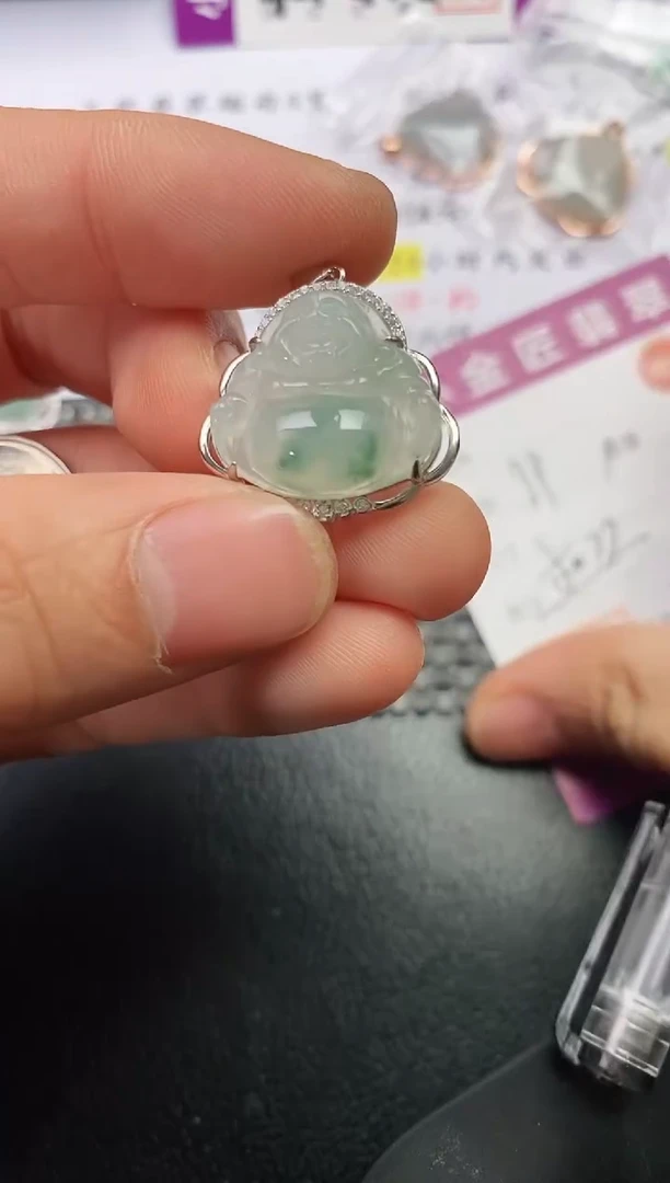 吊坠(不含链)银S925镶嵌翡翠卧*岗吊坠