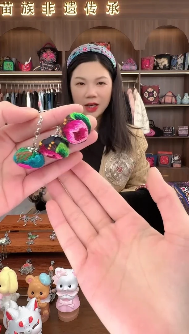 【闪购商品】织绣扶光苗绣传承26