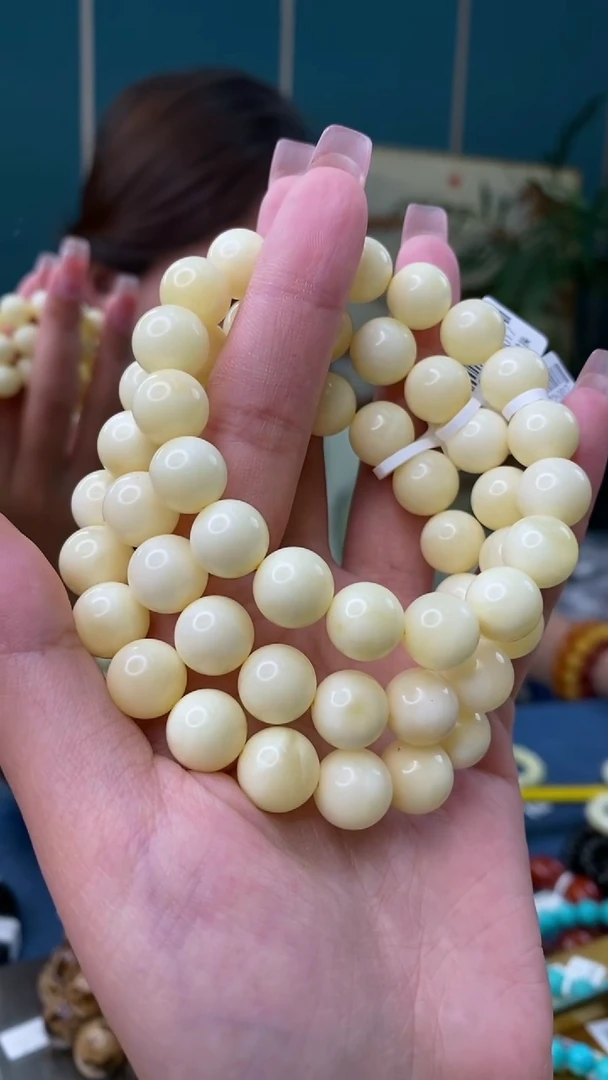 【闪购商品】琥珀裸石未镶嵌2/26-GM-#4多样性发其一