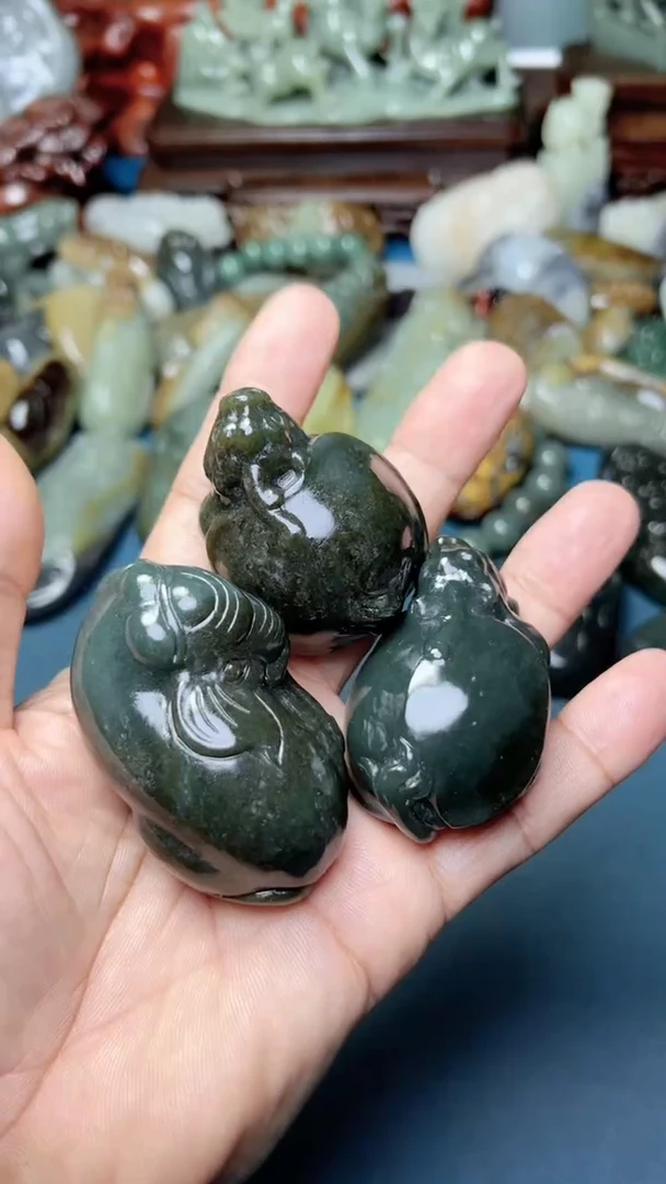 未镶嵌和田玉把件3