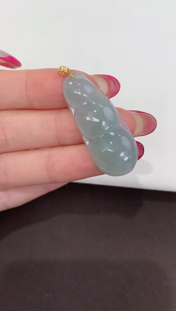 颈饰18K金镶嵌翡翠缅甸a货翡翠