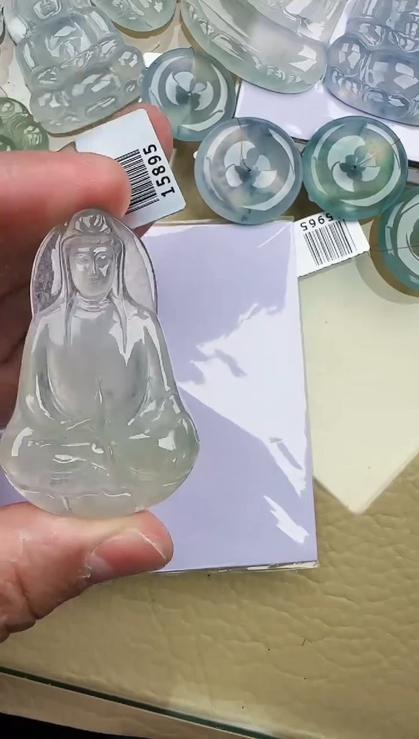 颈饰未镶嵌翡翠缅甸翡翠a货