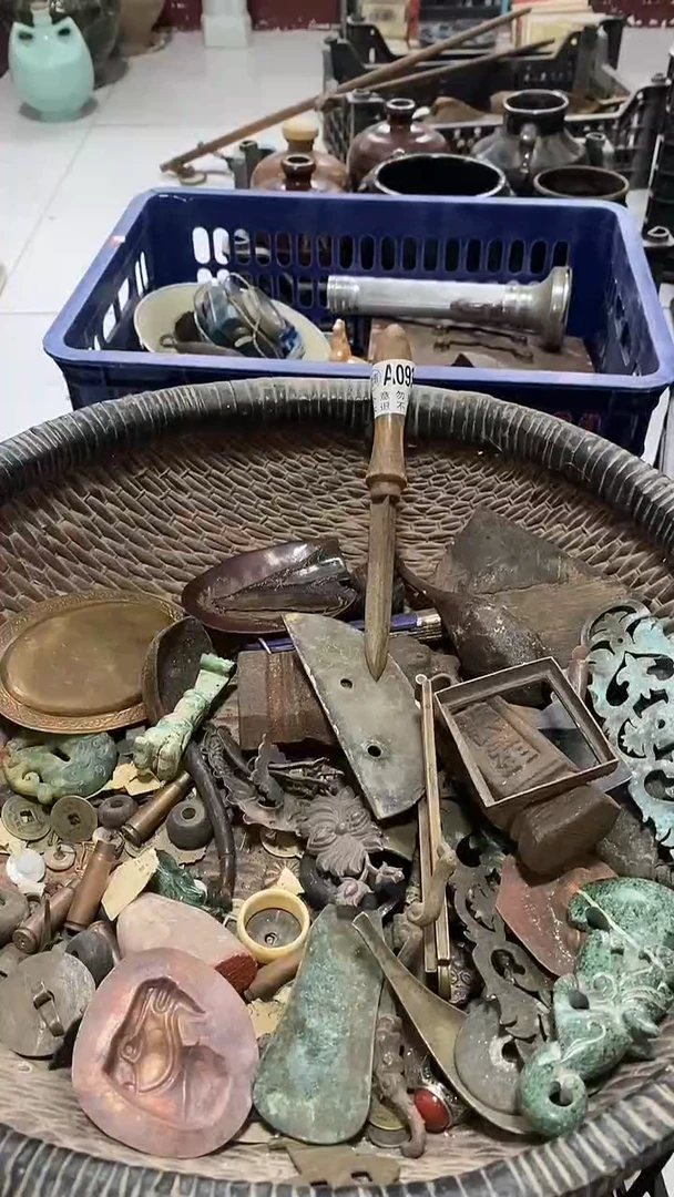 瓷片光*陶瓷摆件，紫砂微瑕不退不换