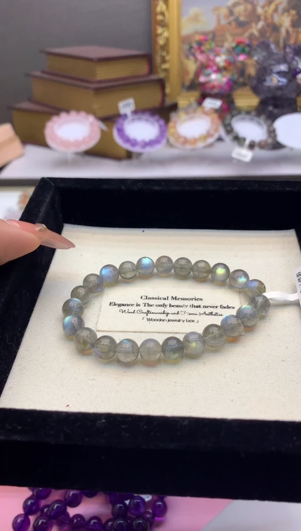 【闪购商品】水晶手串未镶嵌强光透体灰月光8+