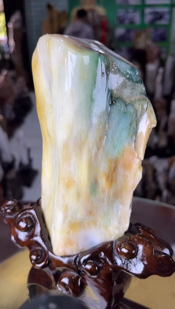 缅甸天然树化玉摆件