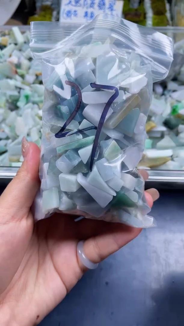 翡翠散珠天然翡翠小号500克27