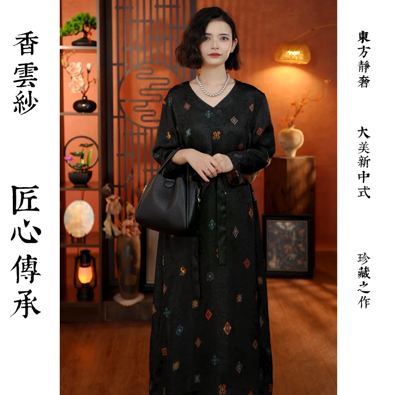 【林霏初见】美学设计风衣连衣裙黑龟印花长袖风衣裙女25778