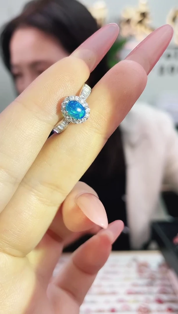 银S925镶嵌欧泊戒指无证书