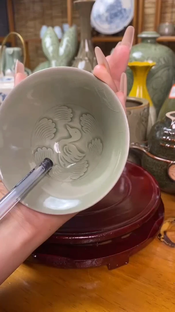 杯手工青瓷游水鸭纹内外双刻斗笠盏微瑕03