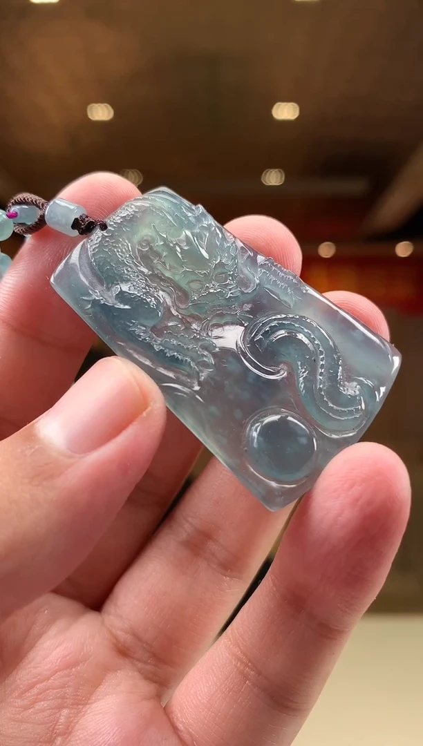 【闪购商品】翡翠颈饰未镶嵌             *270