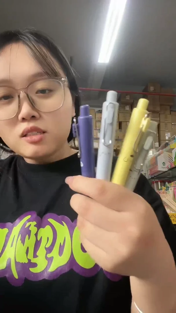 便携式小胖丁新款    帕恰狗/布丁狗/库洛米/玉桂狗 1支下单备注