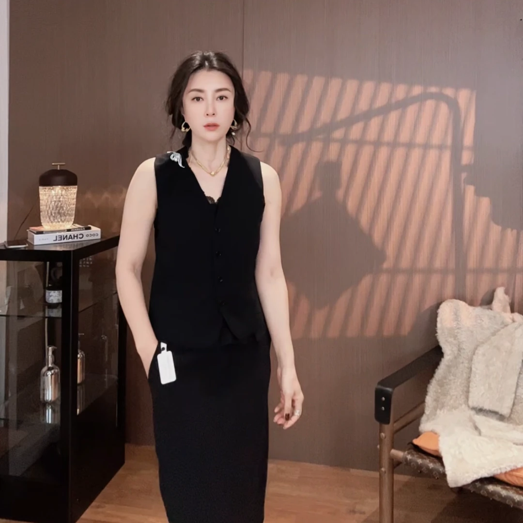 VV&AA 修身复古港风高级感V领西装马甲 R658