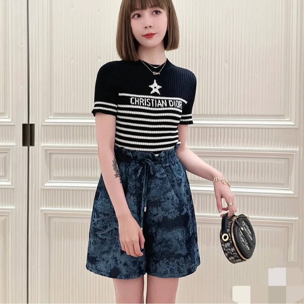 未使用 DIOR/迪奥 Dior女士度假系列短款气质休闲印花短裤155993