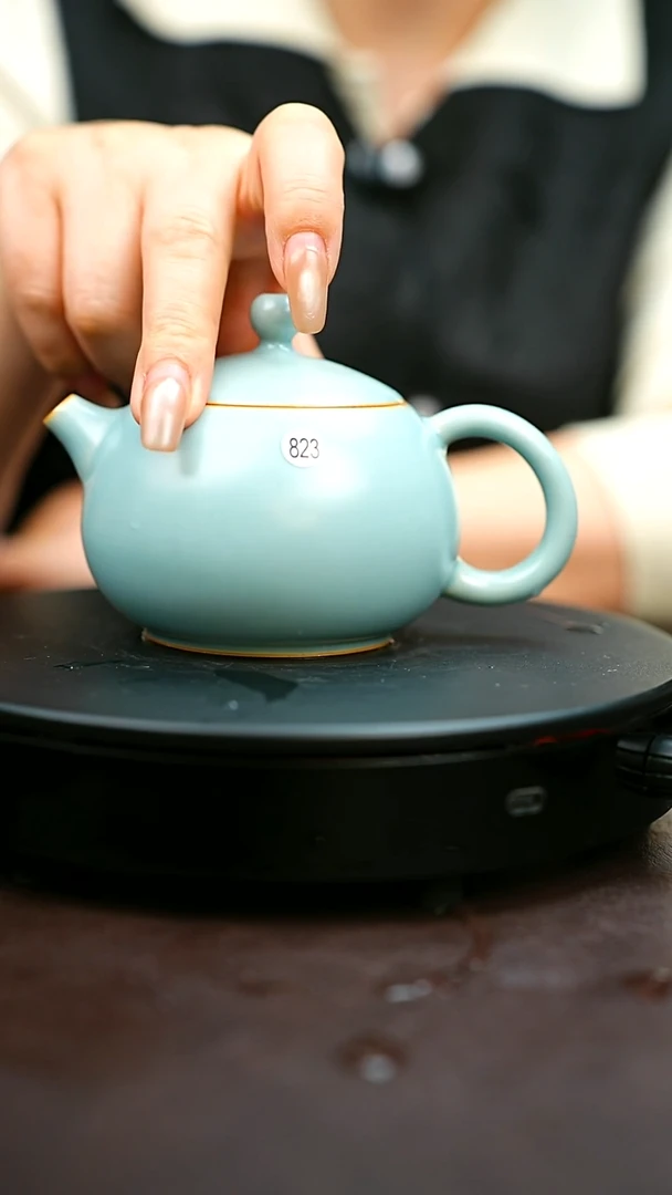 823#原矿钧瓷炉钧釉西施壶