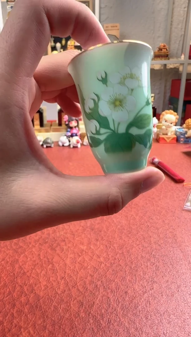 ?****鹿111111111111小杯闻香绿色