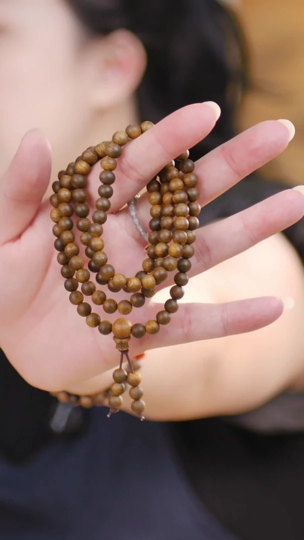 （108颗0.6黄奇楠花香十足）