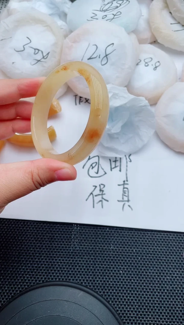 未镶嵌手镯石英质玉33-56-57