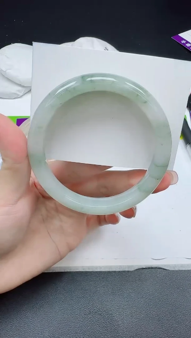 石英质玉手镯未镶嵌0243-6061