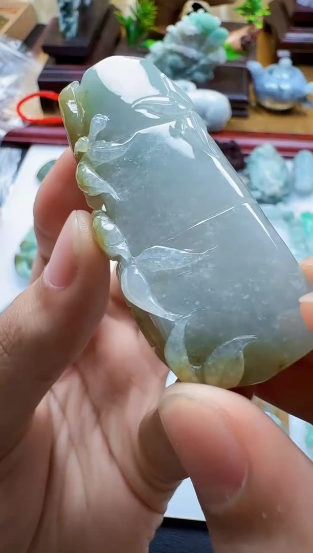 吊坠(不含链)未镶嵌翡翠1