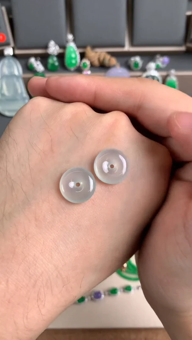 未镶嵌定制翡翠裸玉