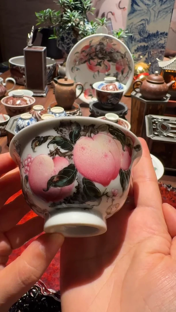 【器不朽】元煦窑-粉彩国画三桃压手杯