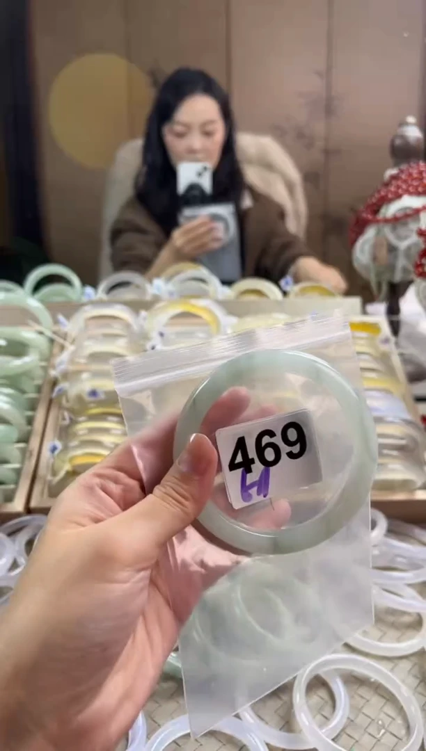 手镯玛瑙/玉髓未镶嵌469天山翠默认微抠