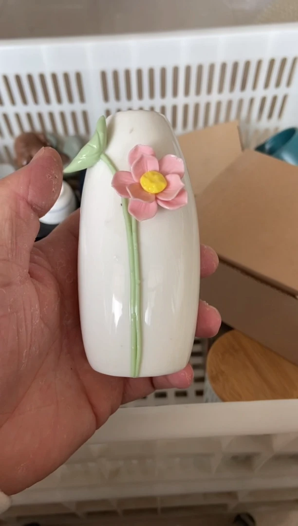 杯无运费险有瑕疵的摄影的产品有使用过的痕迹有点脏介意勿拍