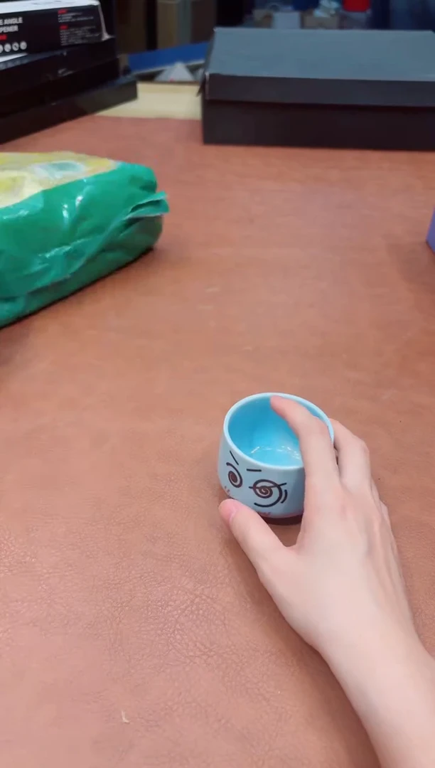 小狐狸海外瓷器哇哇哇