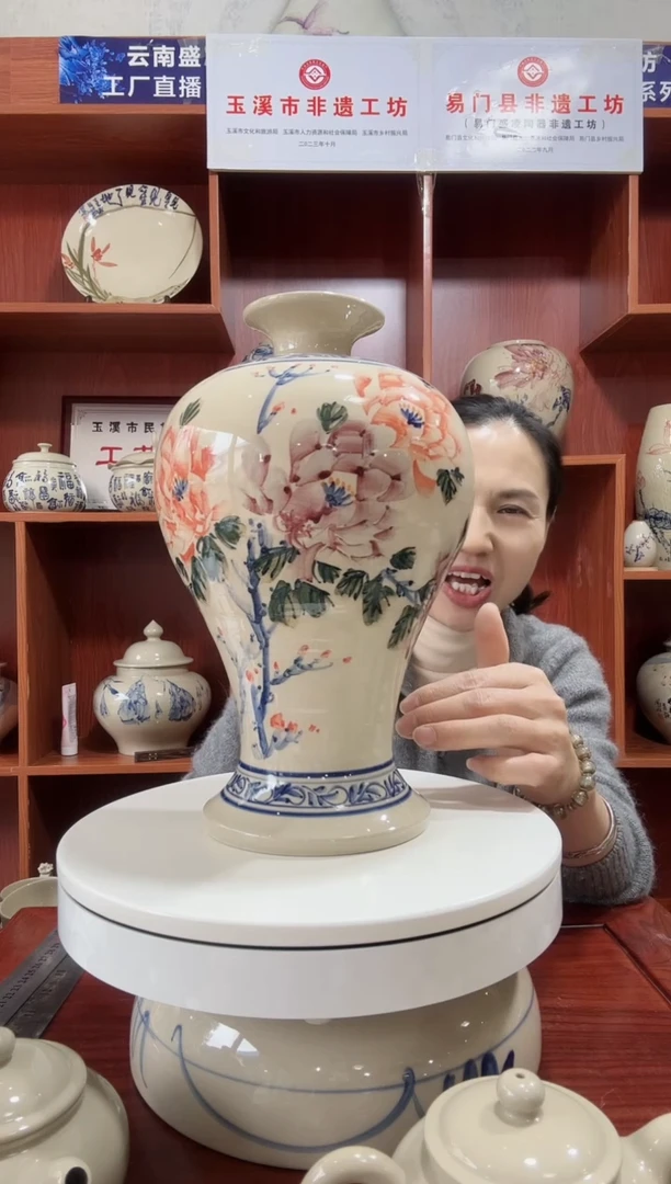 天**芳紫红牡丹美女瓶