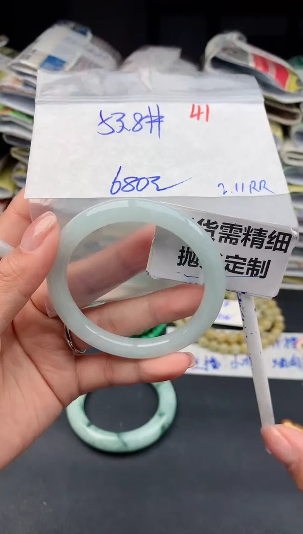 【闪购商品】定制翡翠未镶嵌41毛货需精细抛光多样性1件680元