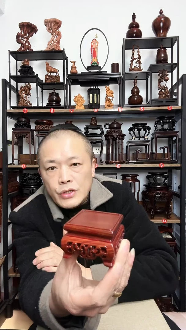紫砂底座木6.5正方5内径