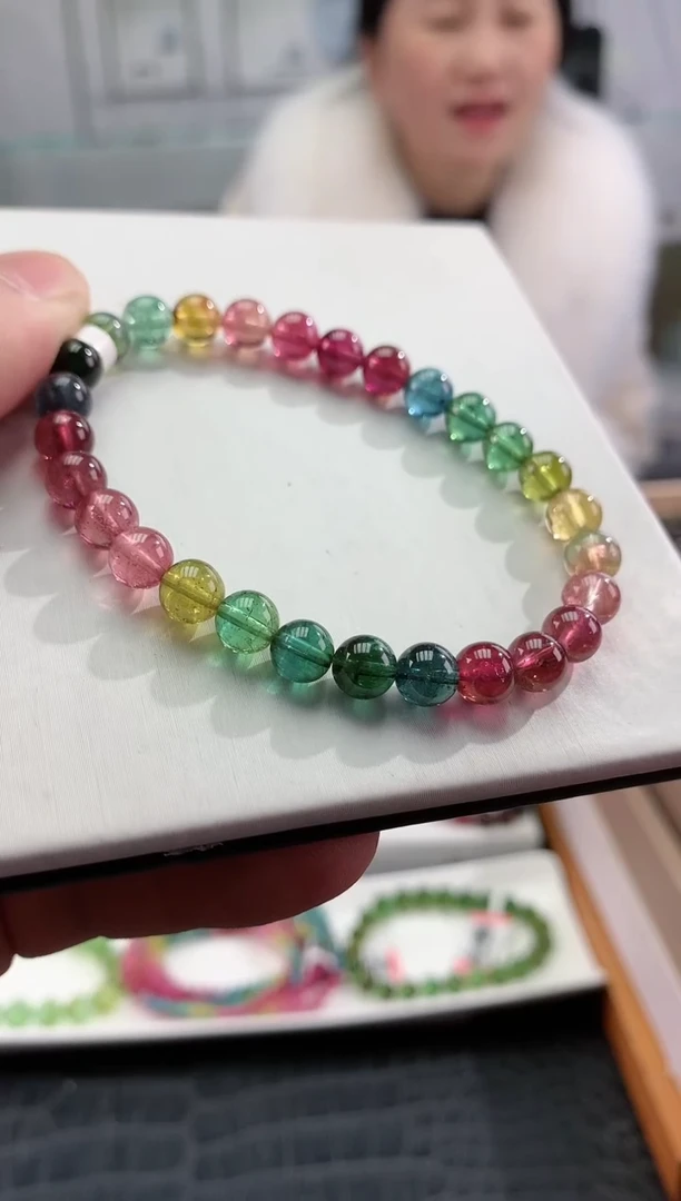 【闪购商品】碧玺手串未镶嵌多样性发一条