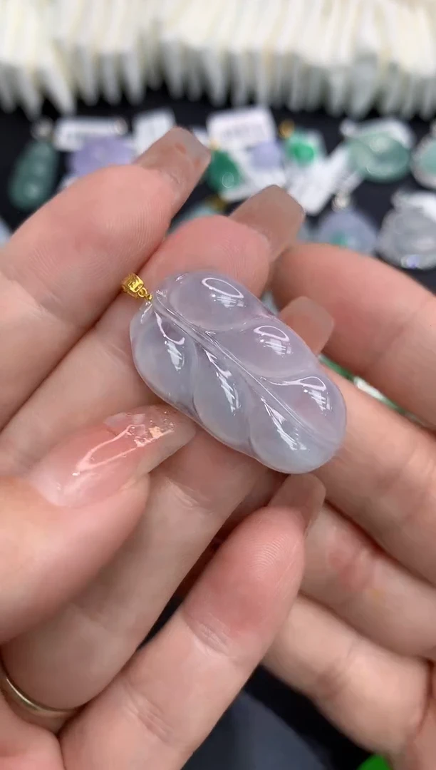 吊坠(不含链)18K金镶嵌翡翠11111111111