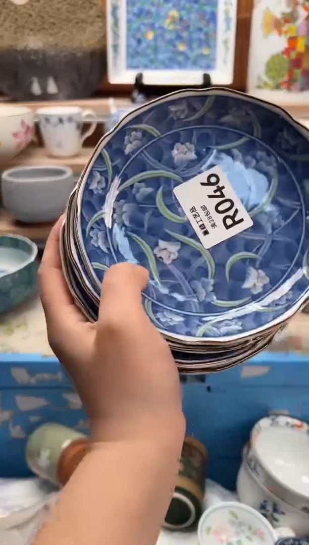 瓷片陌****0046  R满28包邮 不满找客服延迟发货