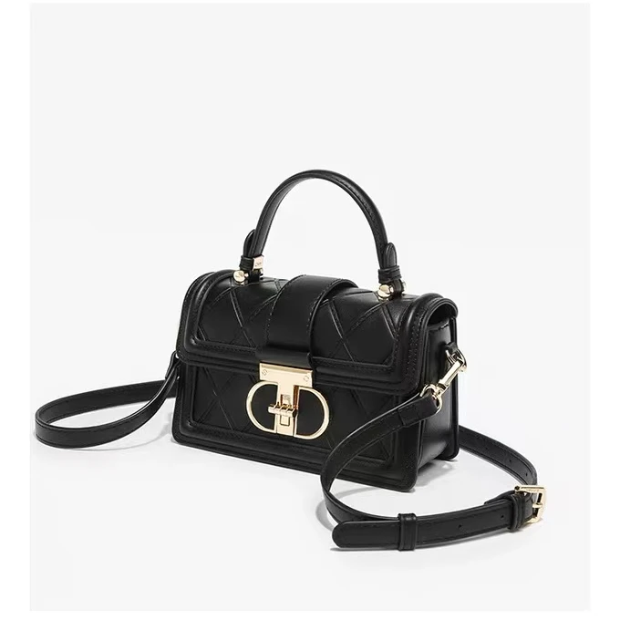 （亮灯牌点关注才可以拍）2025新款手提小方包小众菱格单肩包百搭