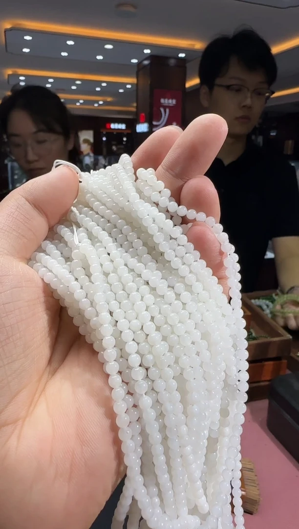 未镶嵌和田玉挂件【陆928】54 gx 多样性发其一