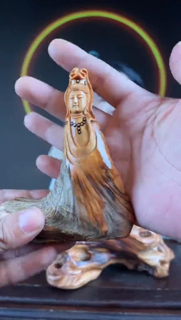 柏木（崖柏）手工摆件,先抢先得! 编号:309