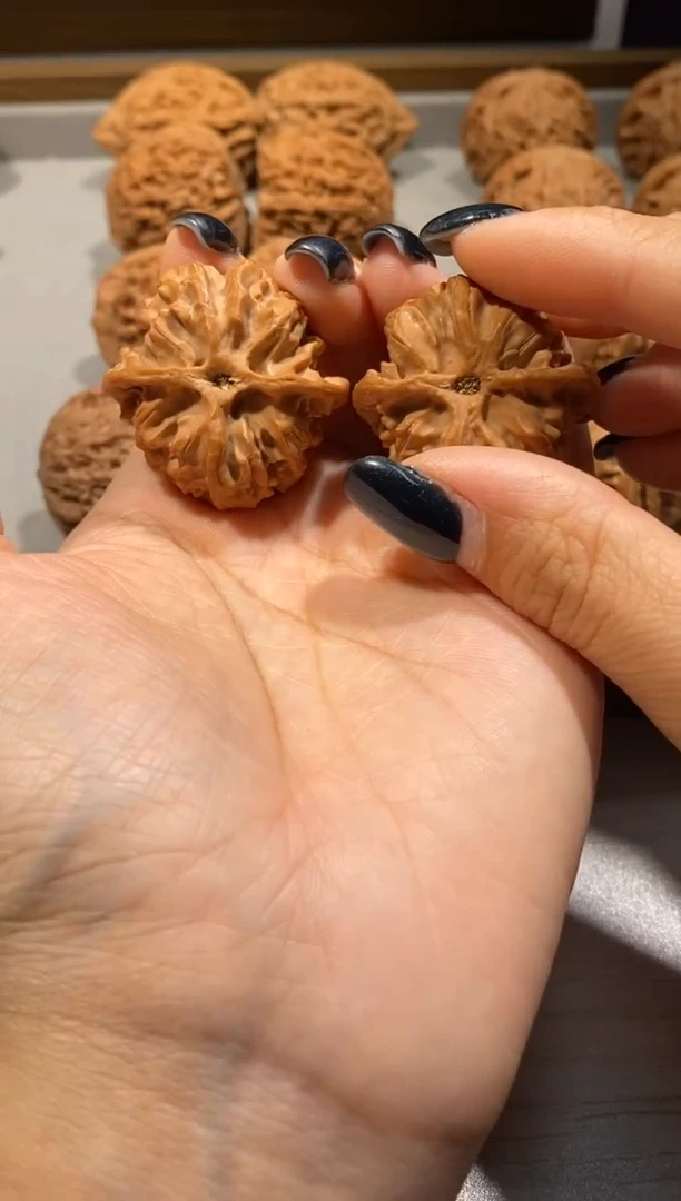 把件核桃荻***-全品42苹果园精对