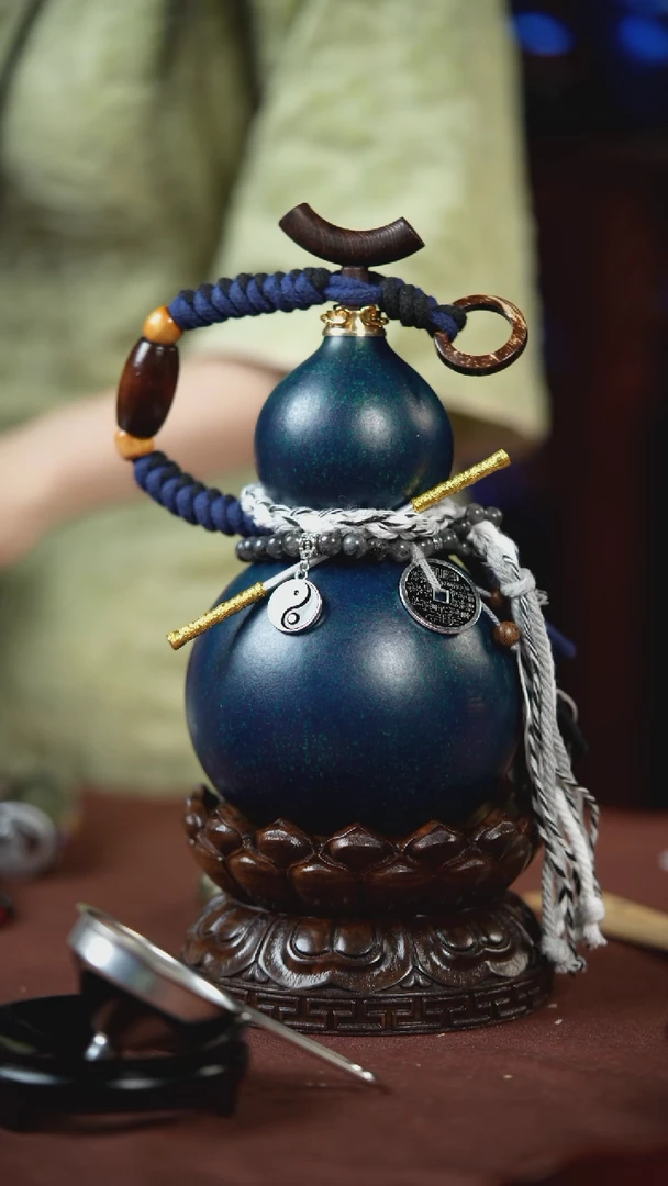 【闪购商品】334号500ml左右的非遗漆器酒葫芦