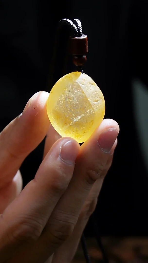 吊坠(赠链)未镶嵌水晶水晶