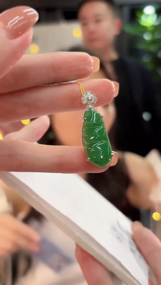 吊坠(不含链)未镶嵌翡翠 缅甸A货/支持复检/一件