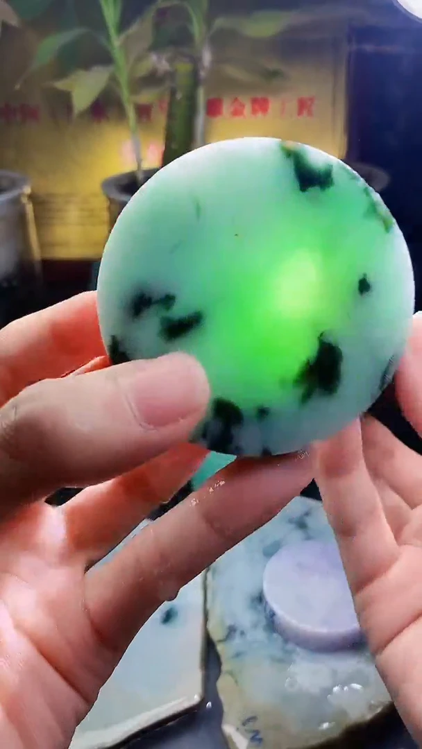 未镶嵌挂件翡翠小雨8