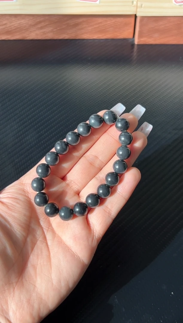 未镶嵌手串和田玉若羌微色差卡10MQ