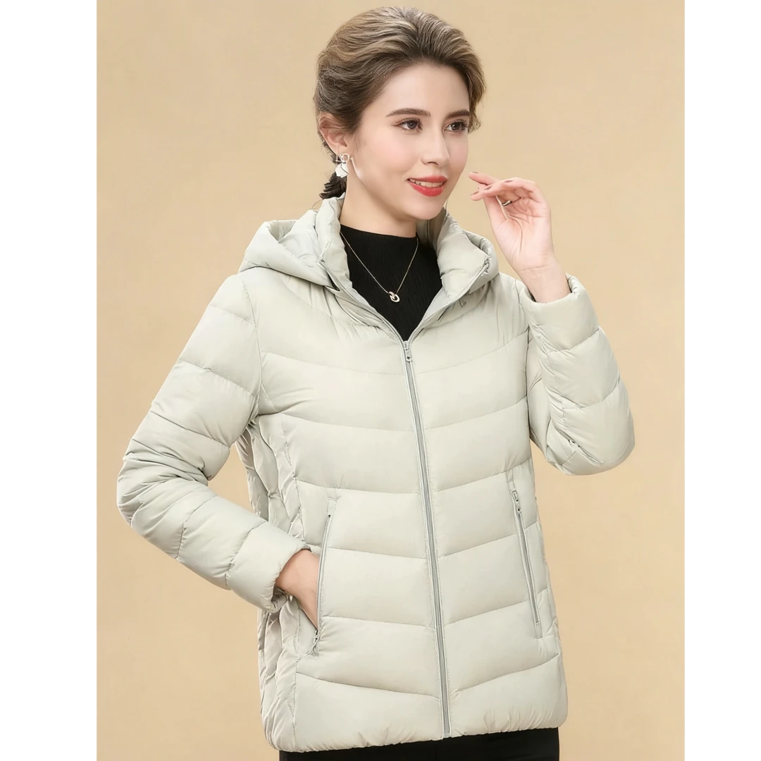 2025冬季新款宽松型薄款羽绒服连帽可拆卸女中老年妈妈款外套