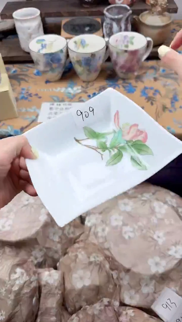 瓷片开*果                A909