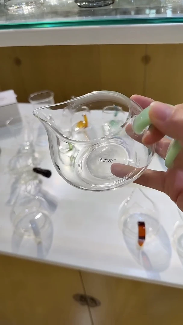 北大史绿玉把公道杯